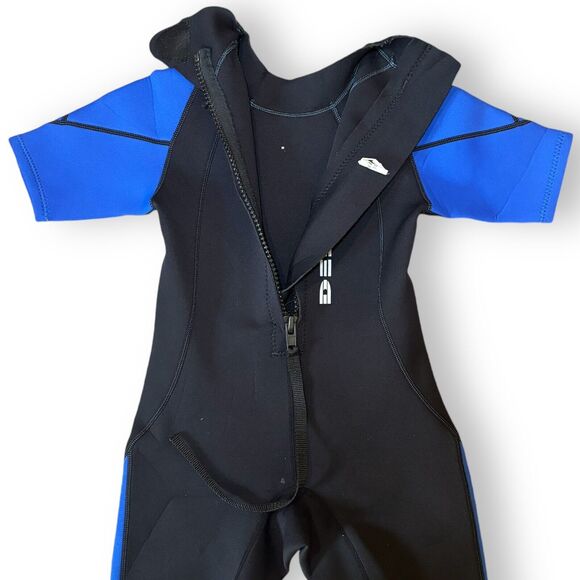 Deep Sea Wetsuit Short Sleeve Youth Size Medium Shorts Scuba Diving Surfing Ski - Picture 3 of 4